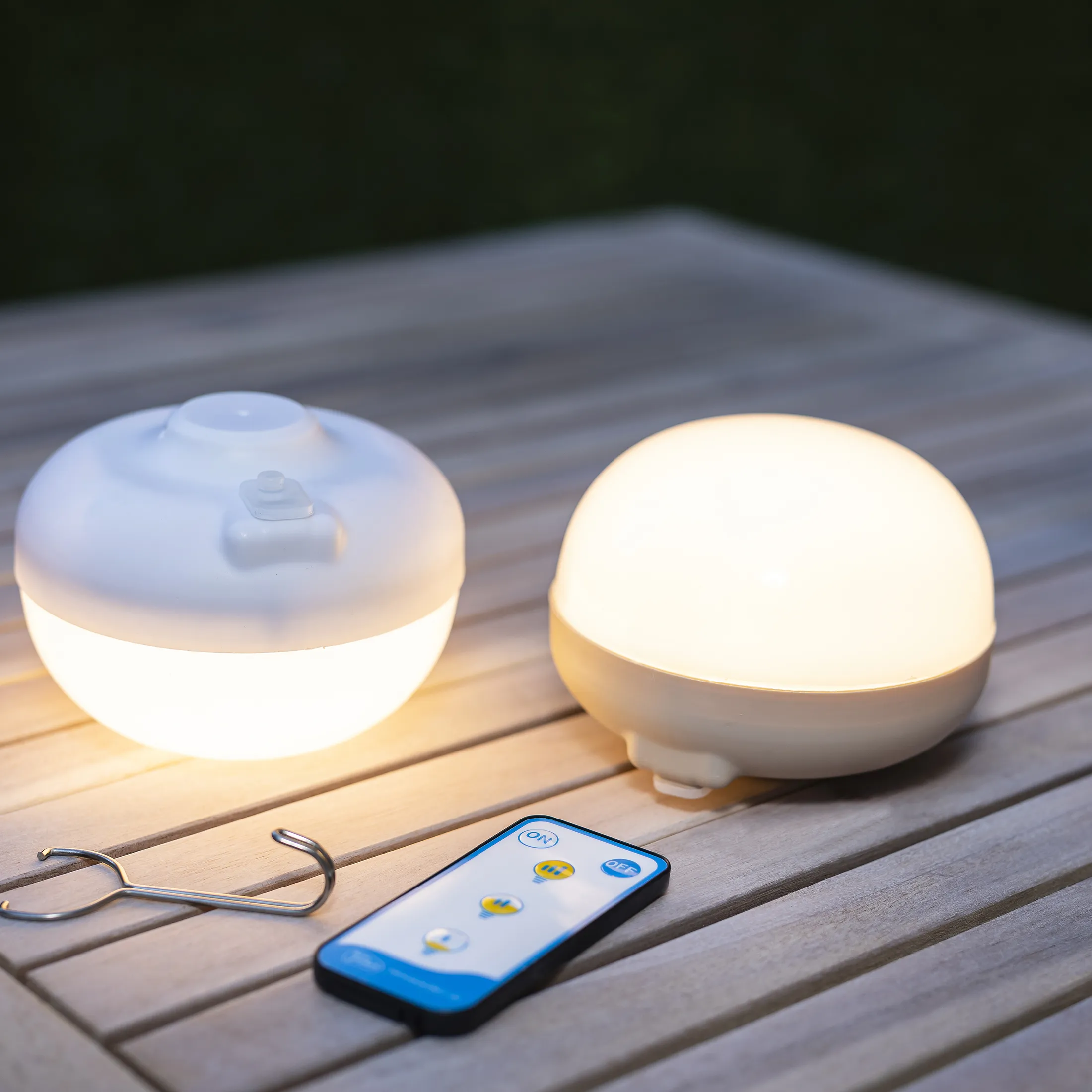 CHERRY portable solar charge light bulb