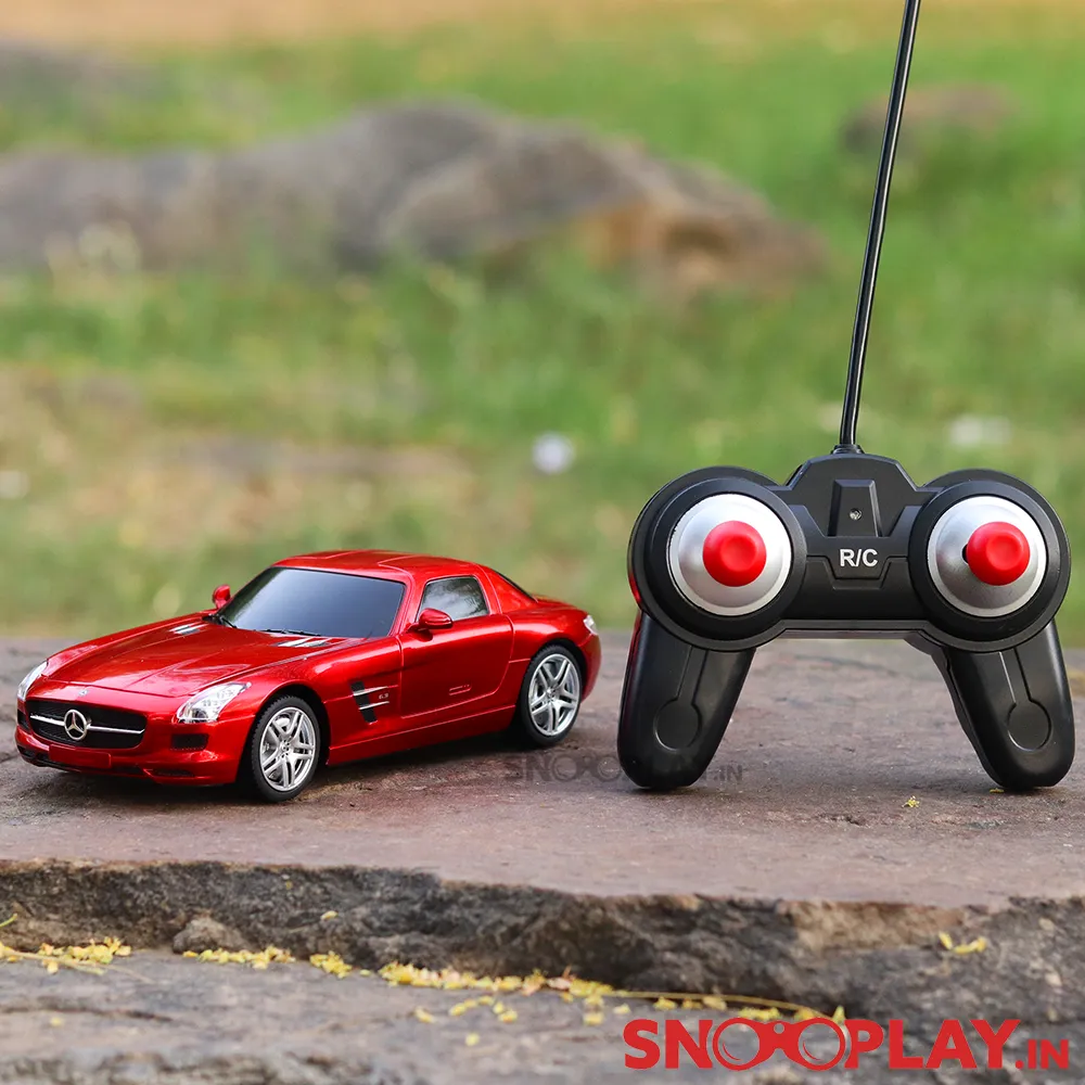 Mercedes-Benz SLS AMG Remote Control Car (1:24 Scale)