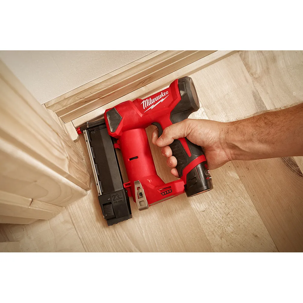 Milwaukee M12 23 Gauge Pin Nailer