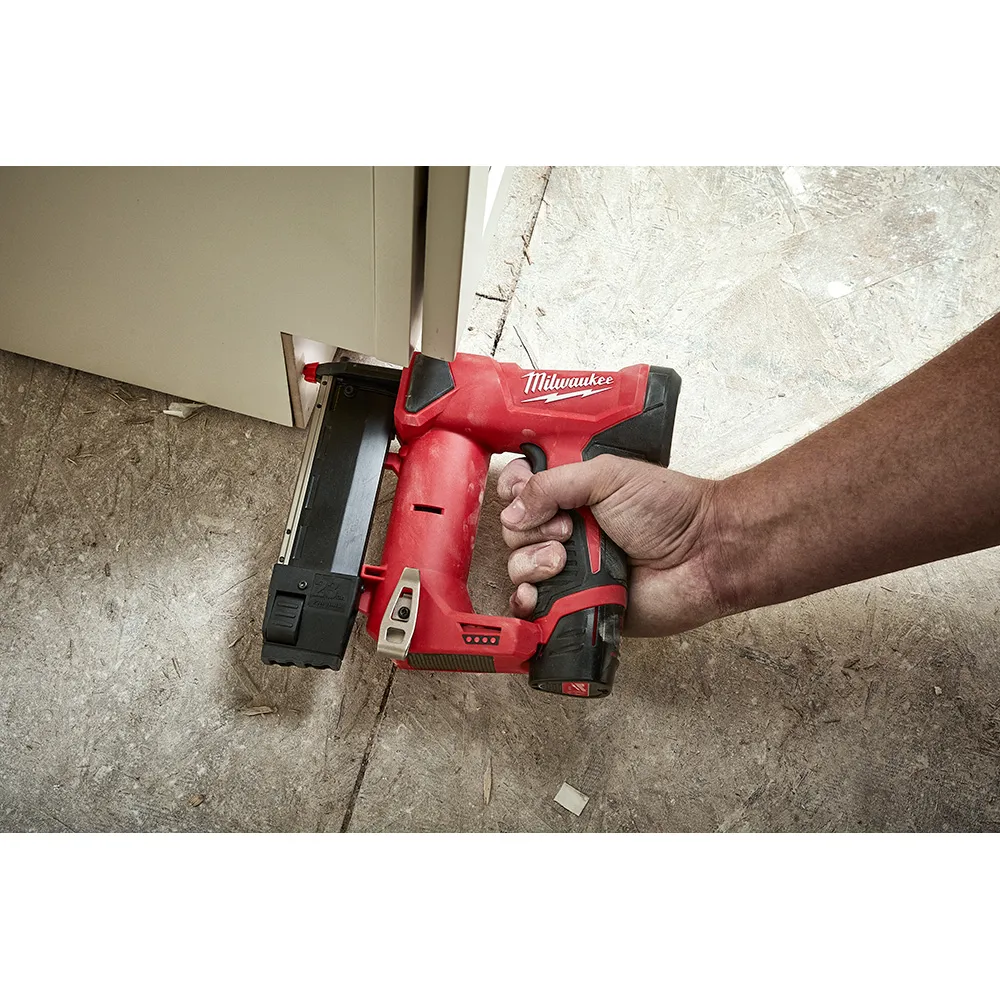 Milwaukee M12 23 Gauge Pin Nailer