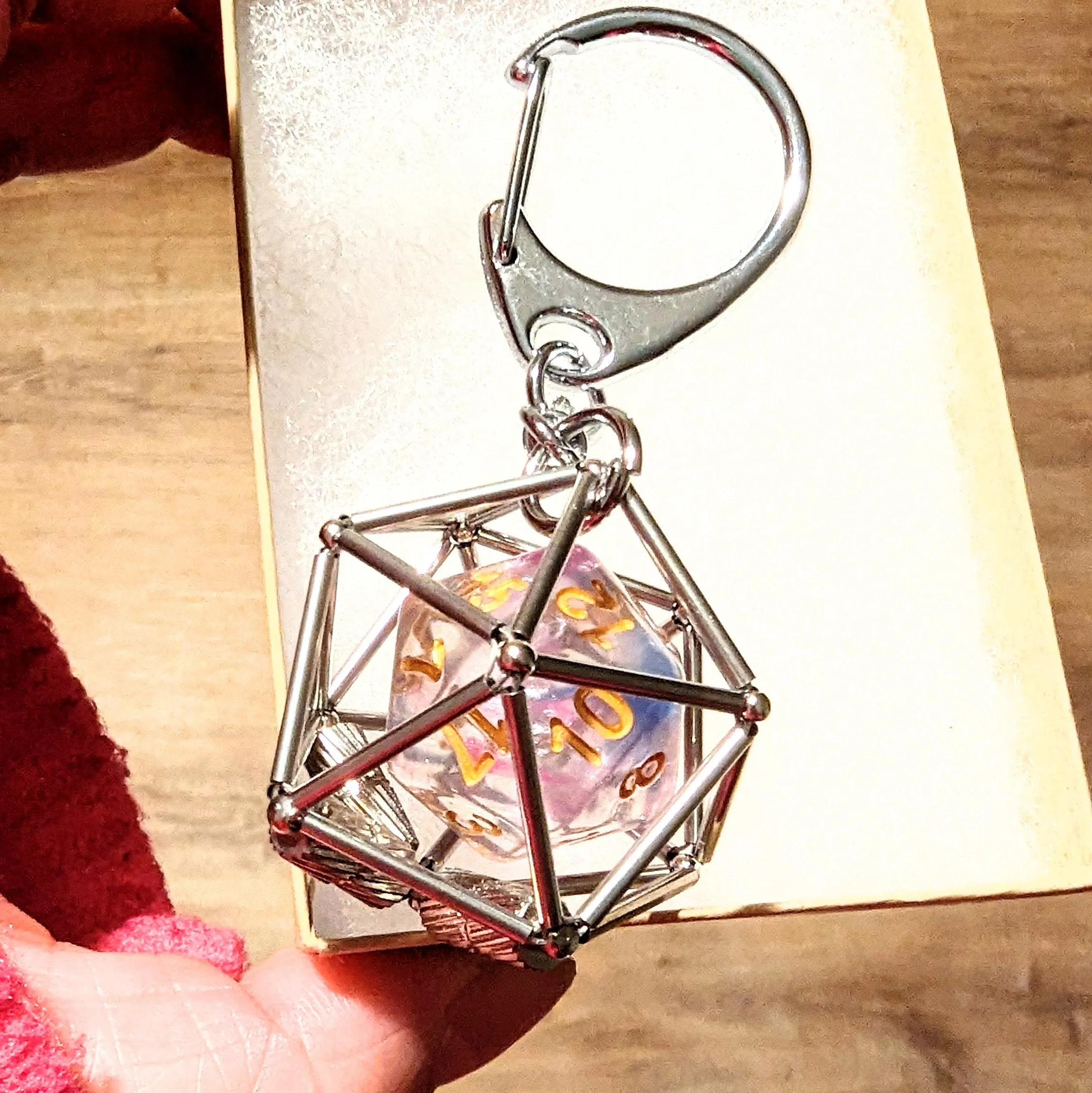 Silver Skinny Metal D20 Keychain