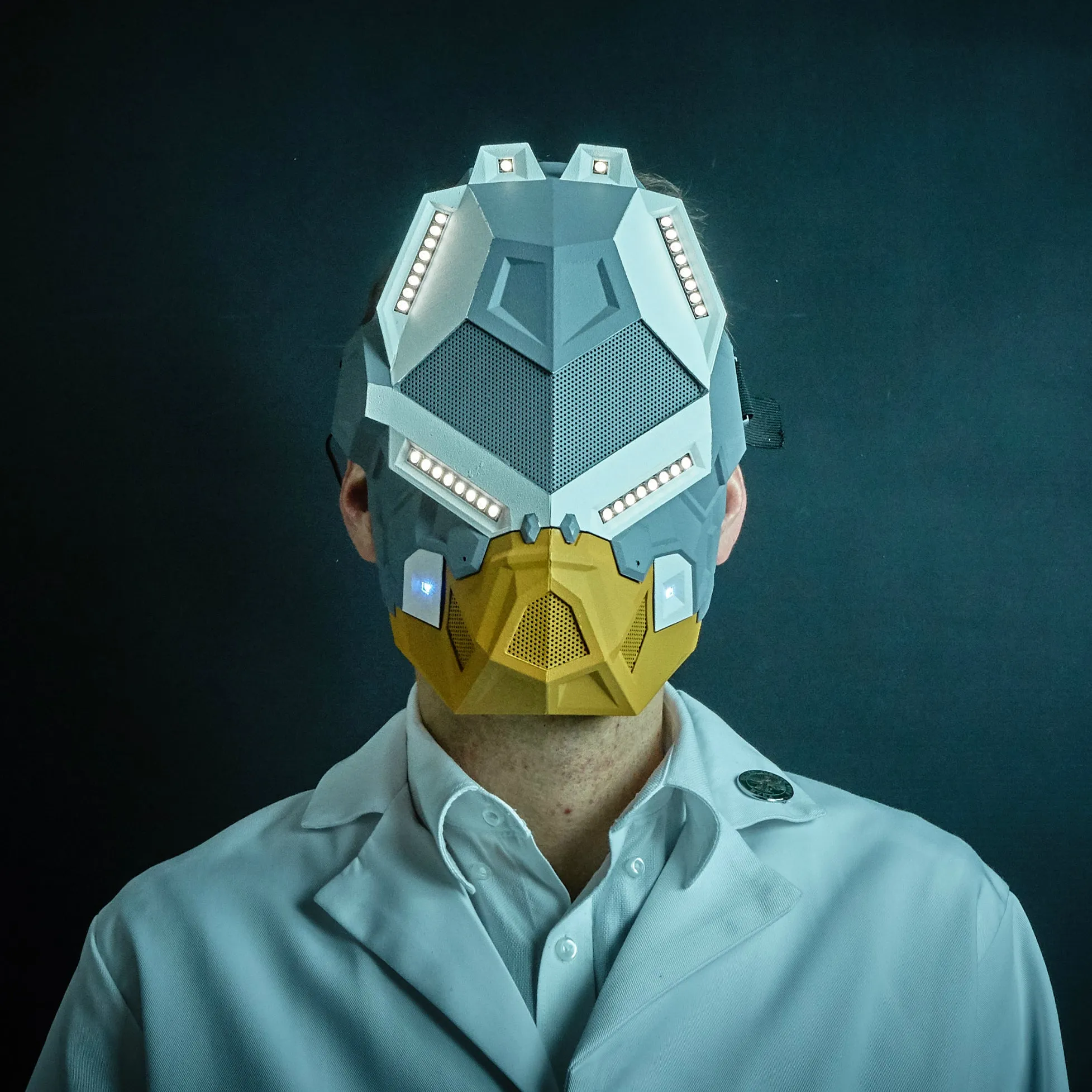 SOUND-REACTIVE LED MASK LIMITED EDITION