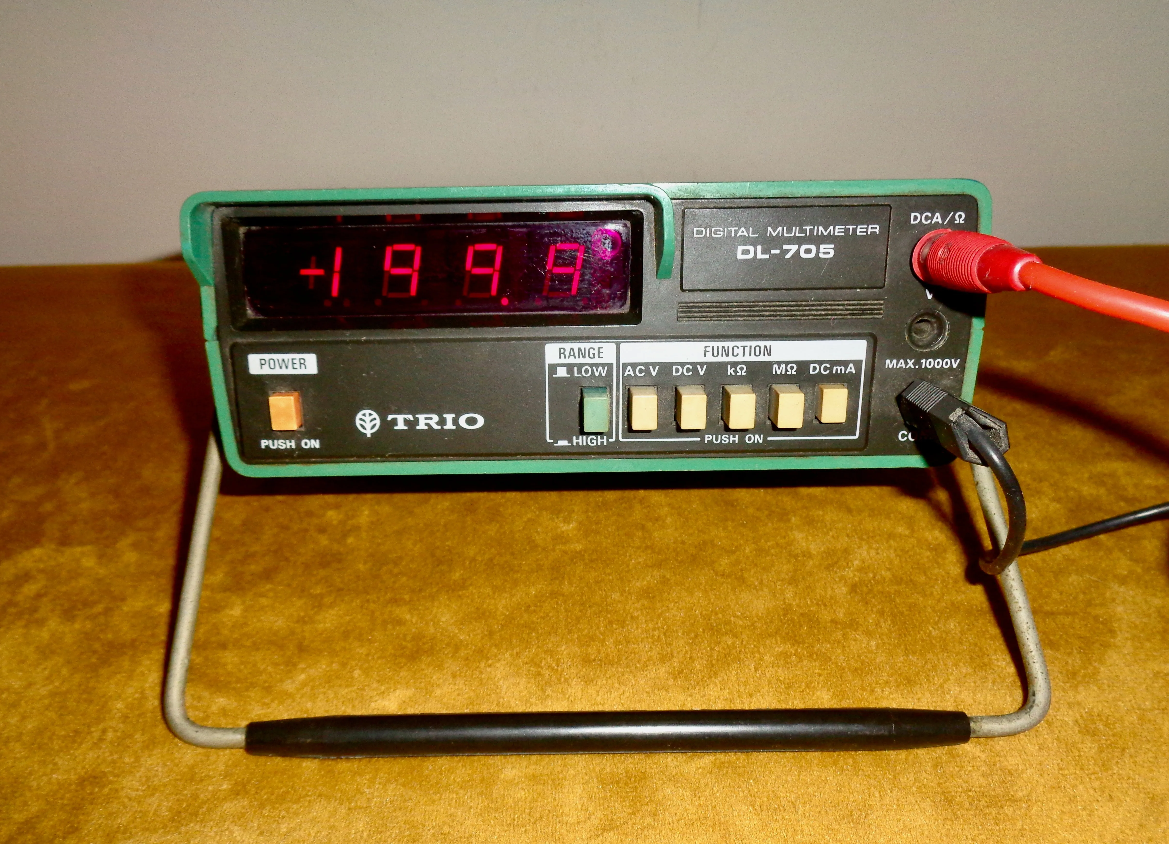 Vintage Trio Kenwood DL705 Digital Multimeter With Leads